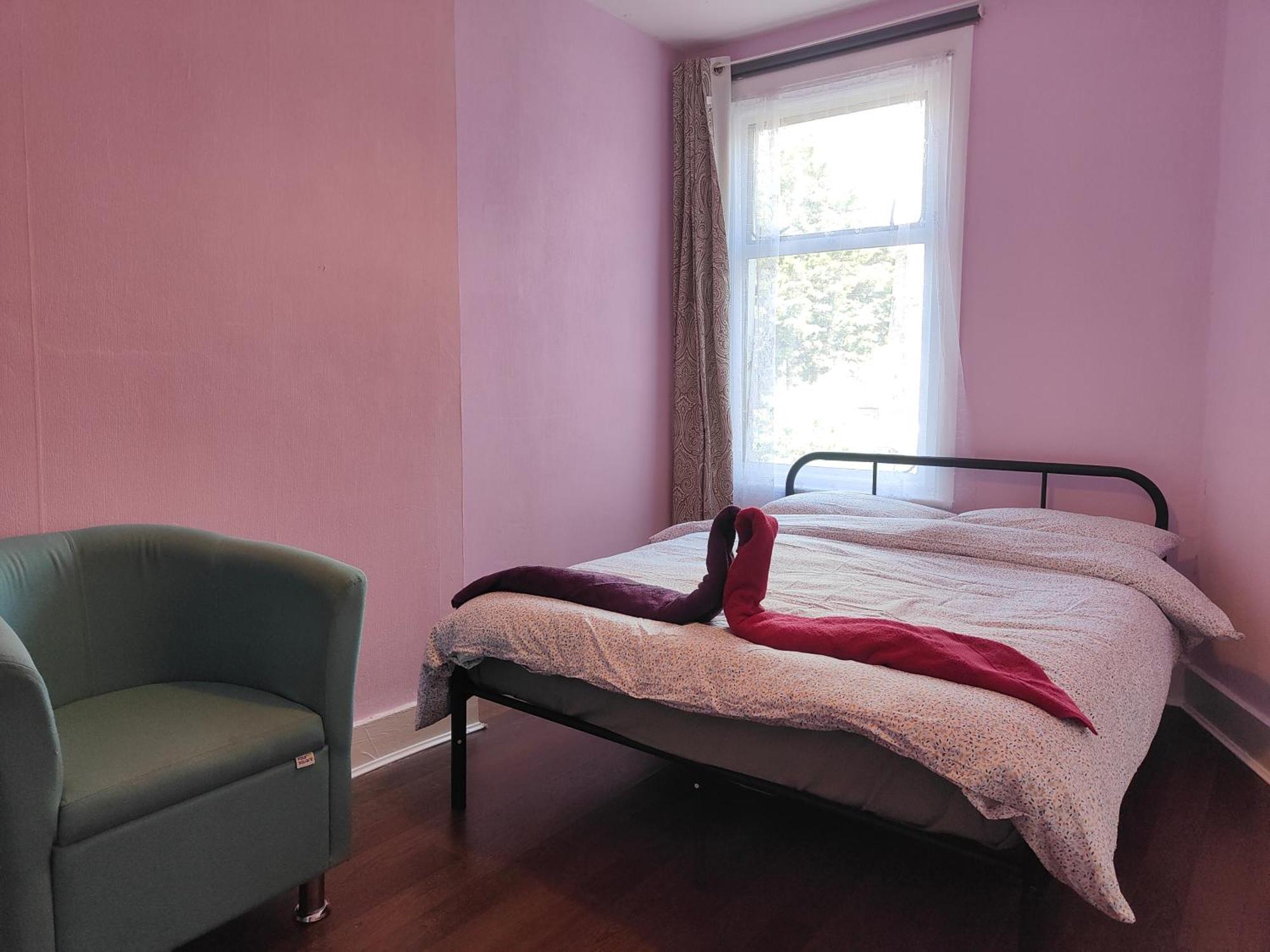Charming Double Bed Retreat Hotel Лондон Екстериор снимка