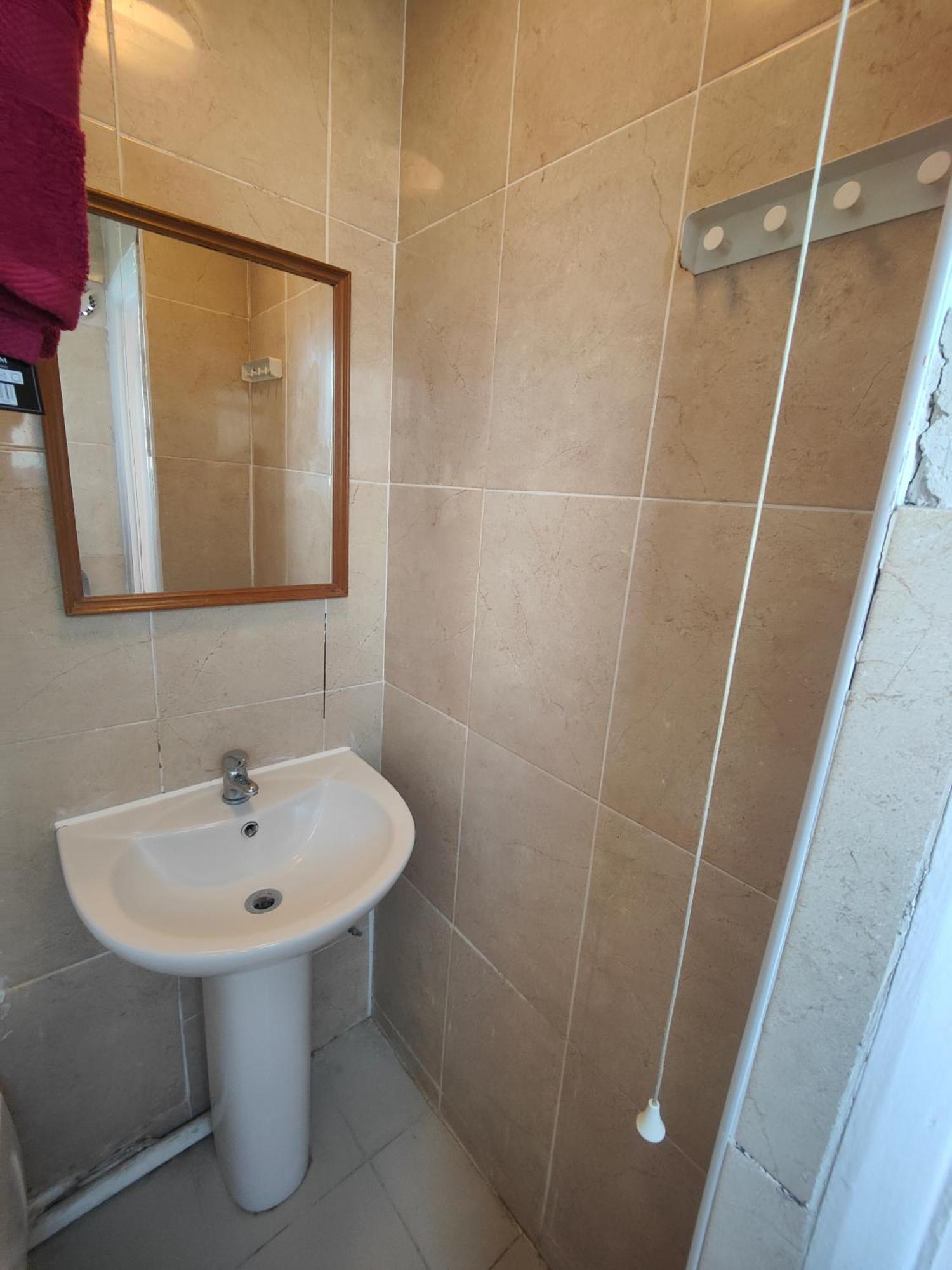 Charming Double Bed Retreat Hotel Лондон Екстериор снимка