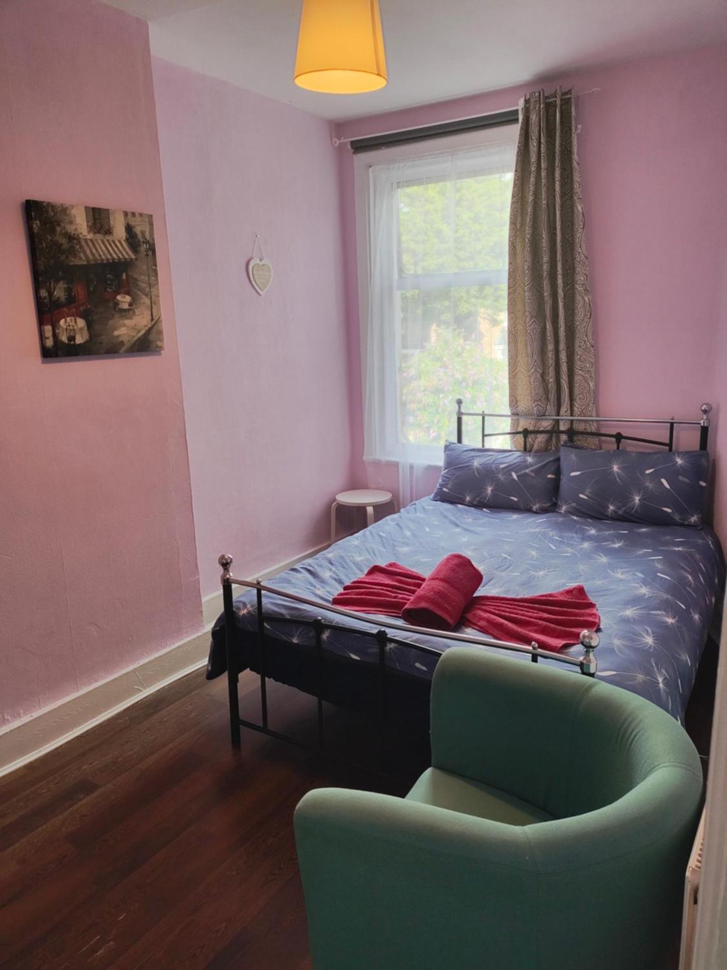 Charming Double Bed Retreat Hotel Лондон Екстериор снимка